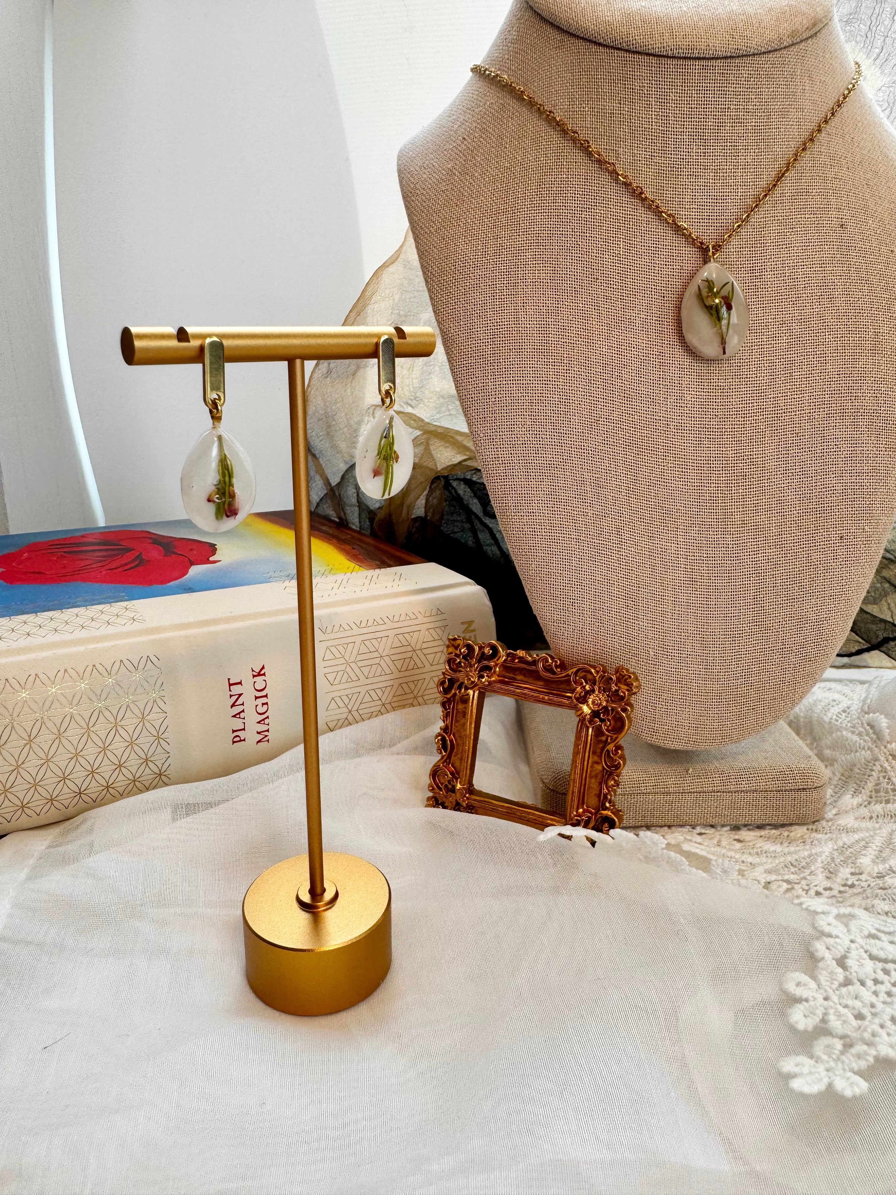 Selene’s Meadow Set