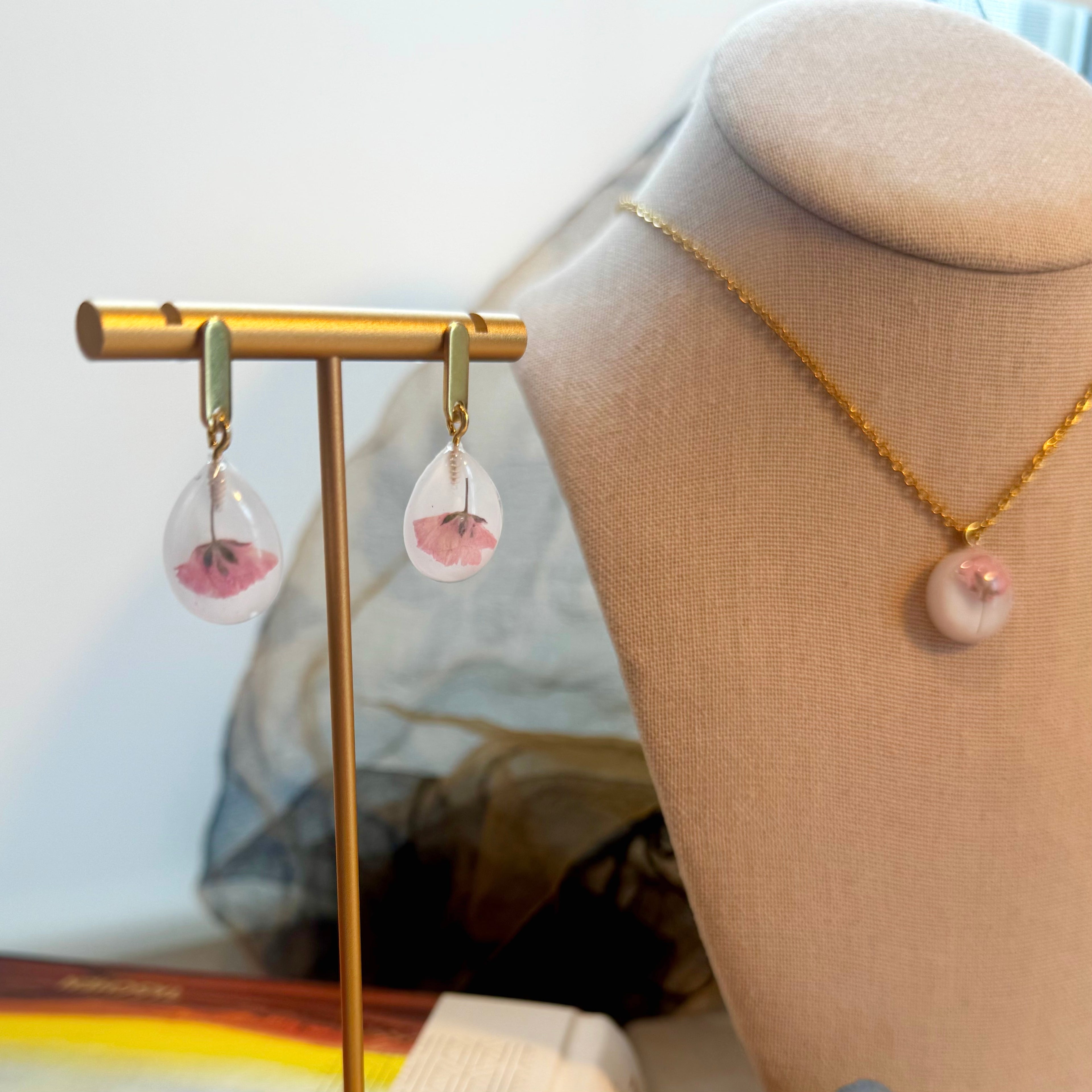 Daphne’s Embrace - Set