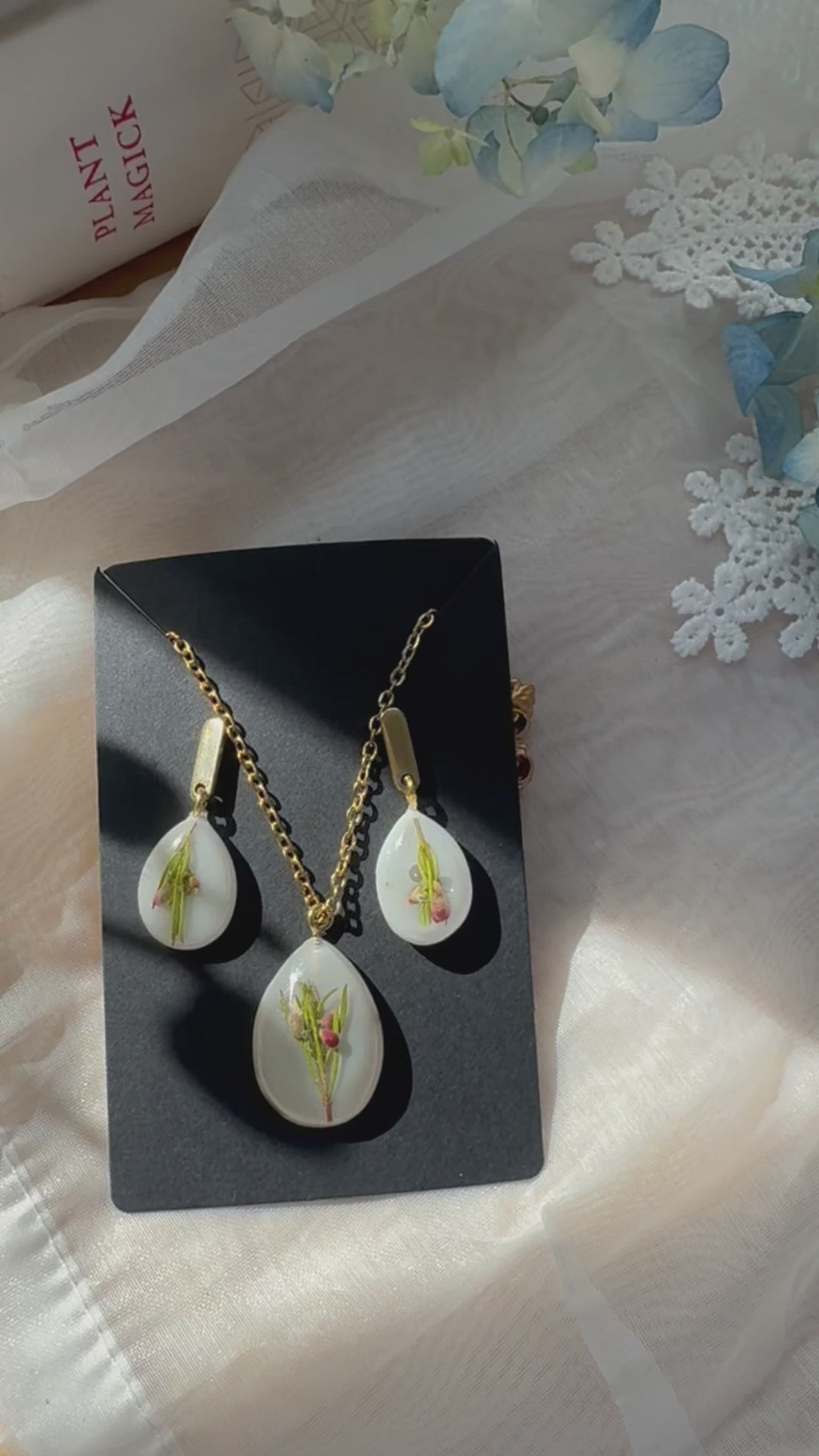 Selene’s Meadow Set