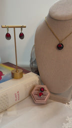 Maribel's  Secret - Set